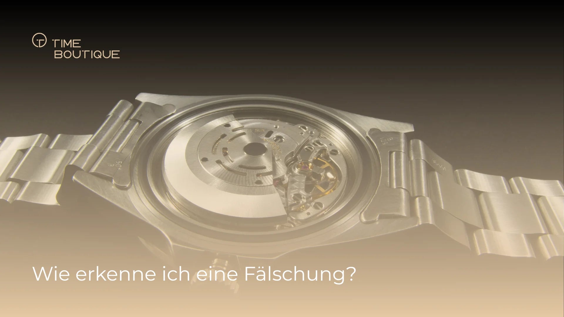 Mehrere Luxusuhren auf der Uhrmacher-Werkbank zur Prüfung