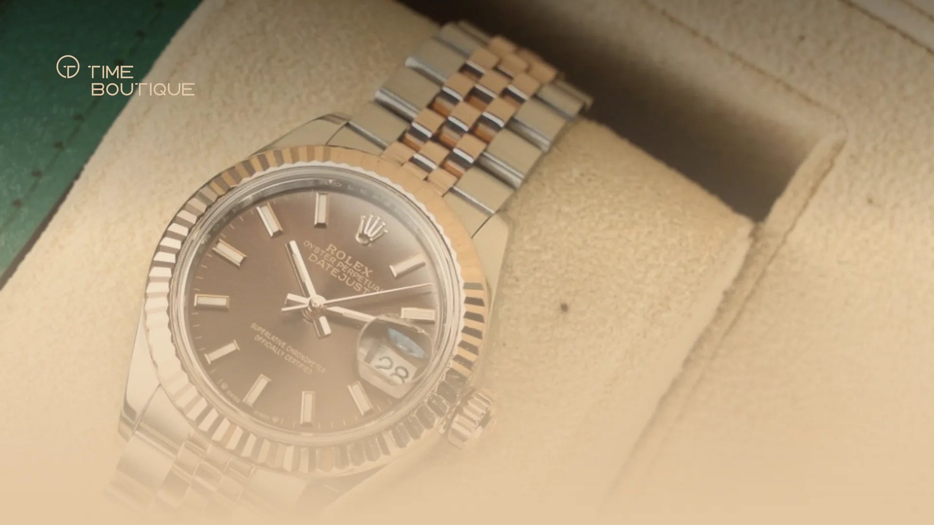 Rolex Lady-Datejust in Everose Rolesor with a chocolate dial in its box